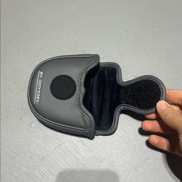Odyssey Mallet Putter Golf Head Cover - Picture 6 of 8